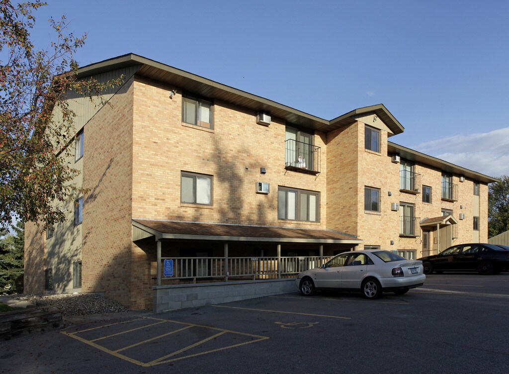 Kents West Apartments St. Cloud, MN Apartments