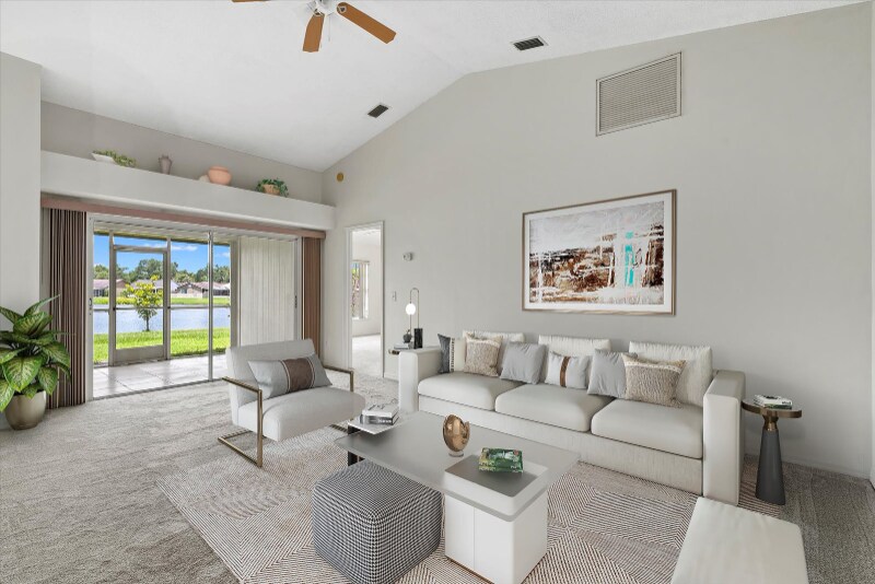 1741 Elk Spring Dr in Brandon, FL - Foto de edificio