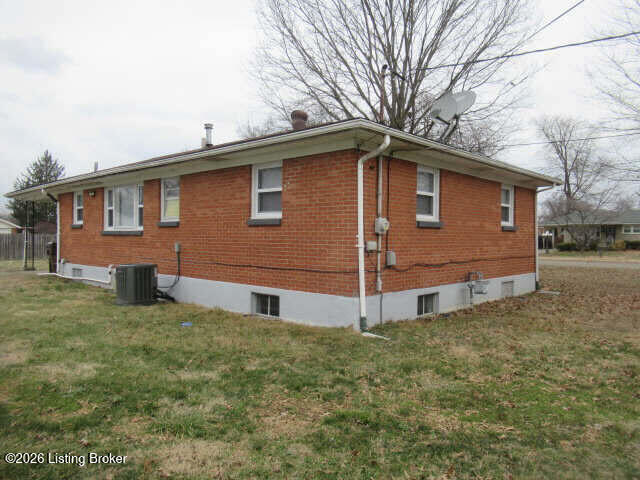4330 Bayberry Dr in Louisville, KY - Building Photo - Building Photo