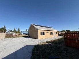 7745 Cypress Ave in Fontana, CA - Building Photo