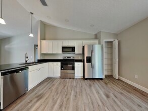 944 W Rum Pl in Citrus Springs, FL - Building Photo - Building Photo