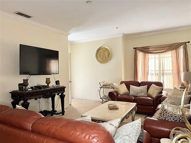 16511 Enclave Village Dr, Unit 107 in Tampa, FL - Building Photo - Building Photo