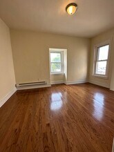 622 W Chew St in Allentown, PA - Building Photo - Building Photo