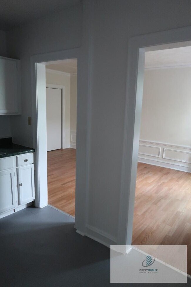 property at 5301 N Ashland Ave