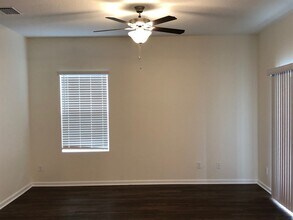 11509 Bryce Canyon Ln in Gibsonton, FL - Building Photo - Building Photo
