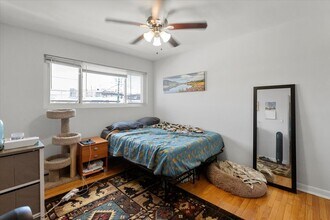 6719 N Hermitage Ave, Unit 3B in Chicago, IL - Foto de edificio - Building Photo
