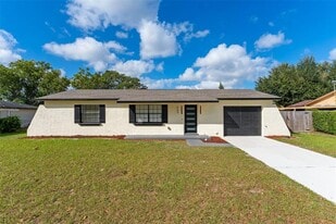 460 Forest Ct in Altamonte Springs, FL - Building Photo