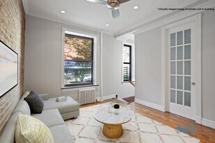 346 E 18th St in New York, NY - Building Photo