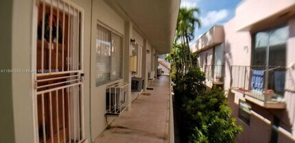 7625 Harding Ave in Miami Beach, FL - Building Photo - Building Photo