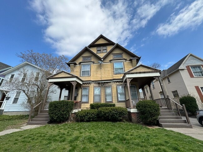 property at 48 Harlem St