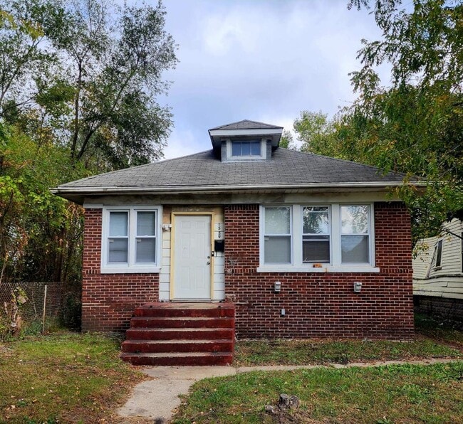 property at 1559 McKinley St