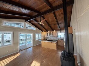 1879 N Jantzen Ave in Portland, OR - Building Photo - Building Photo