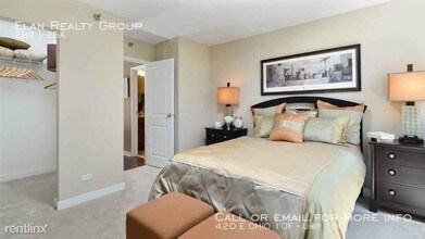 420 E Ohio St-Unit -Unit 10F in Chicago, IL - Foto de edificio - Building Photo