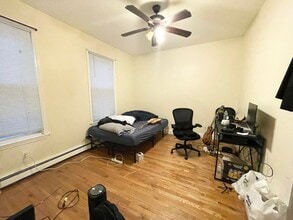 30 Spring Garden St, Unit 1 in Boston, MA - Building Photo - Building Photo