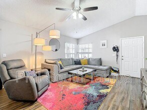 2760 Braham Ct in Palm Harbor, FL - Building Photo - Building Photo