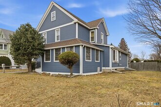 44 E Cedar St in Newington, CT - Building Photo - Building Photo