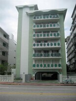 1732 Meridian Ave in Miami Beach, FL - Building Photo