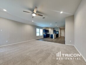 221 Dylan Dr in San Marcos, TX - Building Photo - Building Photo