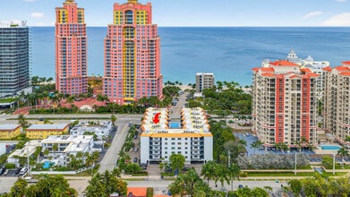 2029 N Ocean Blvd in Fort Lauderdale, FL - Building Photo - Building Photo
