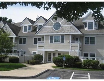 661 Lowell St in Lexington, MA - Building Photo