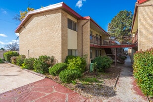 Borderman's Reef in Albuquerque, NM - Building Photo