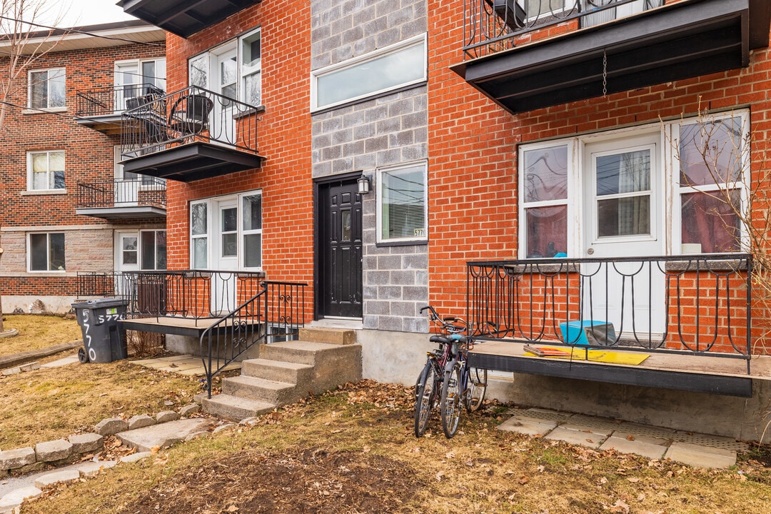 5770 Charles-Thibault Pl in Montréal, QC - Building Photo