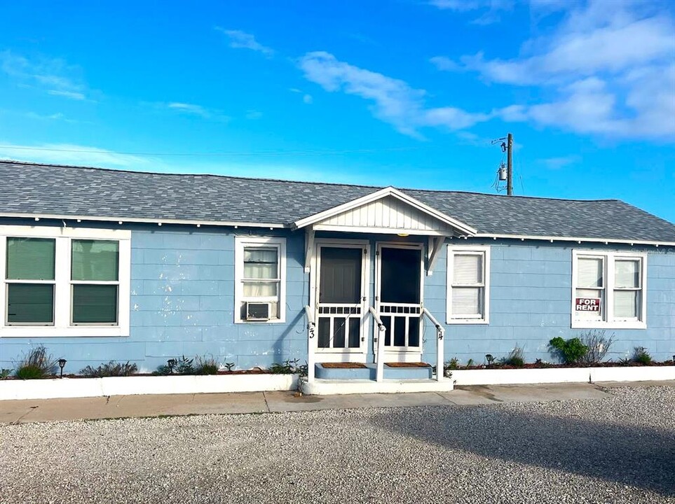 3080 Coastal Hwy in St. Augustine, FL - Foto de edificio