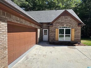 301 Shelby Forest Dr in Chelsea, AL - Building Photo - Building Photo