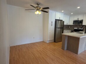 9120 Gramercy Dr in San Diego, CA - Building Photo - Building Photo