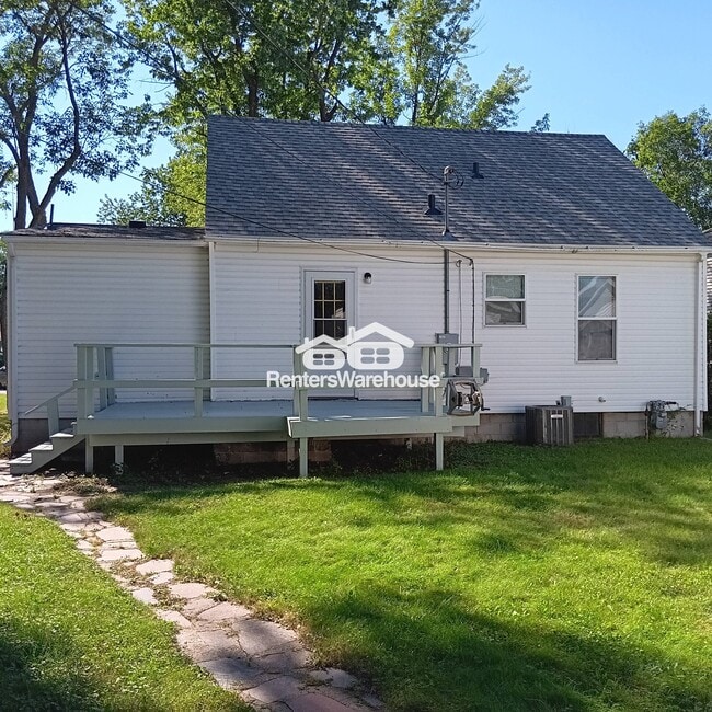 1292 12th Ave N in St. Cloud, MN - Building Photo - Building Photo