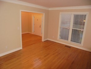 2235 Saluda Ln NW in Acworth, GA - Foto de edificio - Building Photo