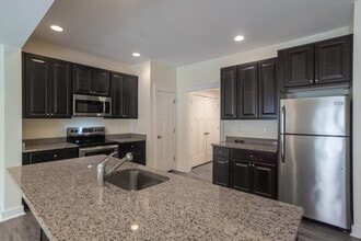 Highfield Townhome Available for Rent! in Rochester, NH - Building Photo - Interior Photo