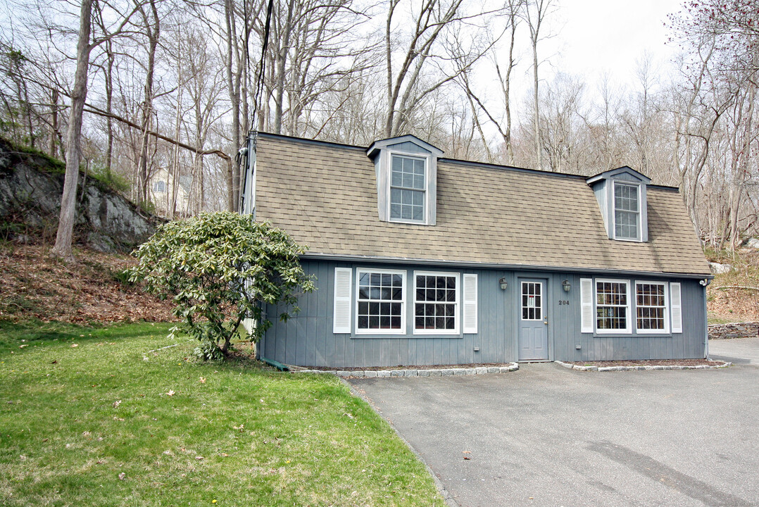 204 Westbrook Rd in Essex, CT - Building Photo