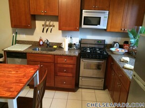 9 Pembroke St in Chelsea, MA - Building Photo - Building Photo