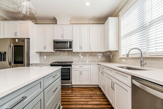 290 Spring Ave in Fuquay Varina, NC - Building Photo - Building Photo