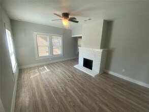 1017 Marion Ave in Fort Worth, TX - Building Photo - Building Photo