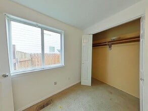 3147 Quail Ave SE in Albany, OR - Building Photo - Building Photo