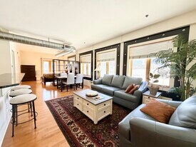 2142 Curtis Street in Denver, CO - Building Photo