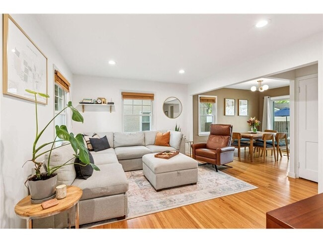 3040 Hampshire Ave S in St. Louis Park, MN - Building Photo - Building Photo