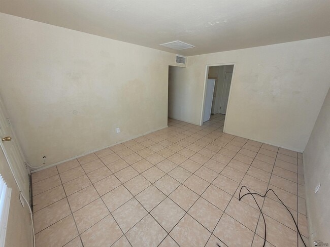276 S 17th Ave in Yuma, AZ - Building Photo - Building Photo