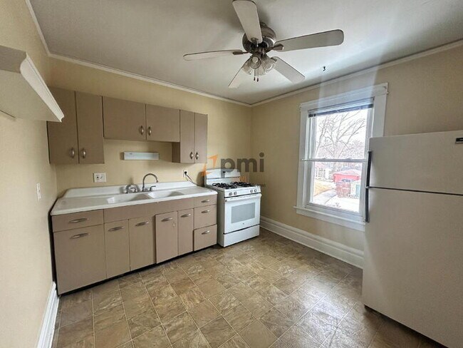 207 Monroe St in Valparaiso, IN - Building Photo - Building Photo