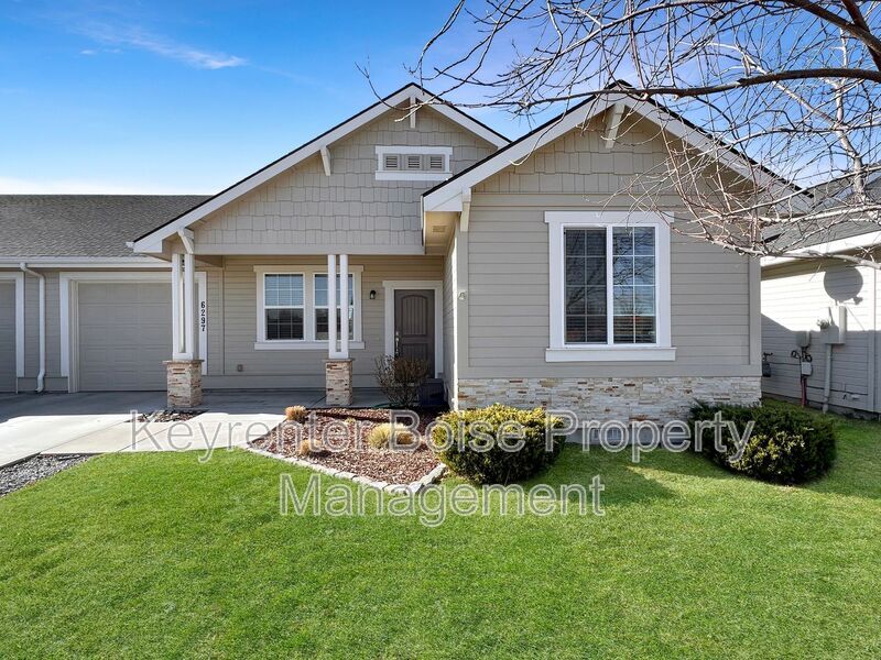 6297 S Ruddsdale Ave in Boise, ID - Foto de edificio