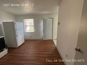 1607 Wayne St NE in Roanoke, VA - Building Photo - Building Photo