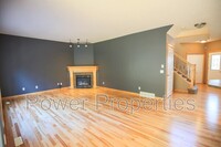 42 Hidden Creek Heights NW in Calgary, AB - Building Photo - Building Photo