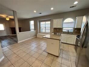 10624 Ashmore Dr in Fort Worth, TX - Building Photo - Building Photo
