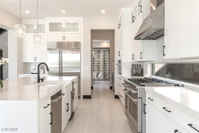 property at 212 Carmel Sky St