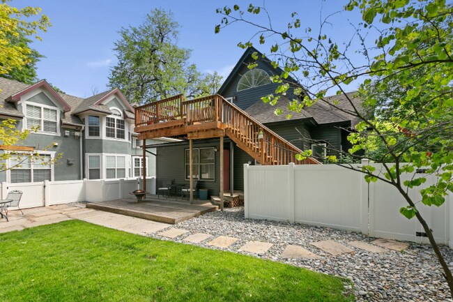 424 W Oak St in Fort Collins, CO - Building Photo - Building Photo