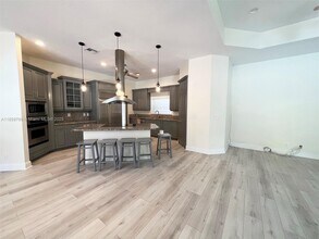 8160 NW 47th Dr in Coral Springs, FL - Building Photo - Building Photo