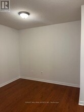 925 Bay St. in Toronto, ON - Building Photo - Building Photo