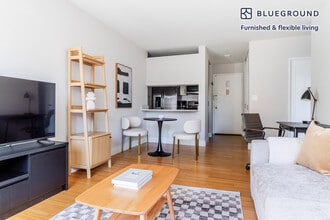 151 E 31st St in New York, NY - Foto de edificio - Building Photo